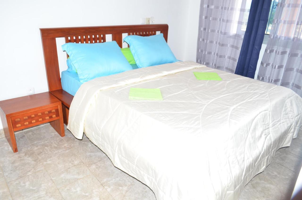 Appartamento Vegas House Yaoundé Esterno foto