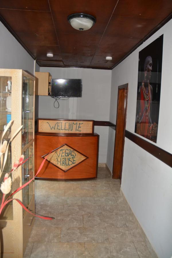 Appartamento Vegas House Yaoundé Esterno foto